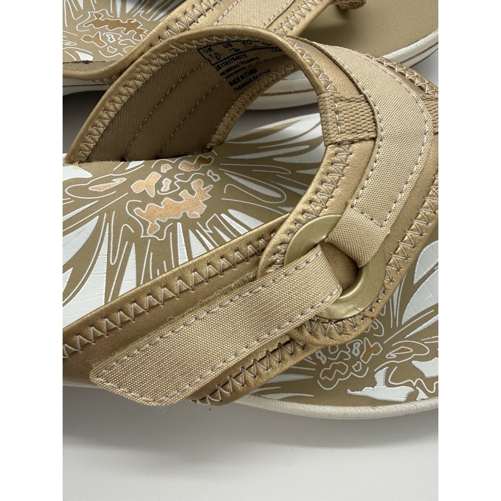 Clarks Collection Sandals Womens 10M Breeze Sea Casual Slip On Thong Flats Taupe - Picture 5 of 10